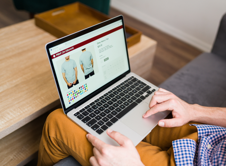 Plataforma de e-commerce flexível para regras de negócio